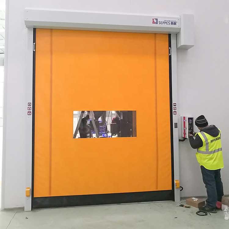 Zipper high speed door