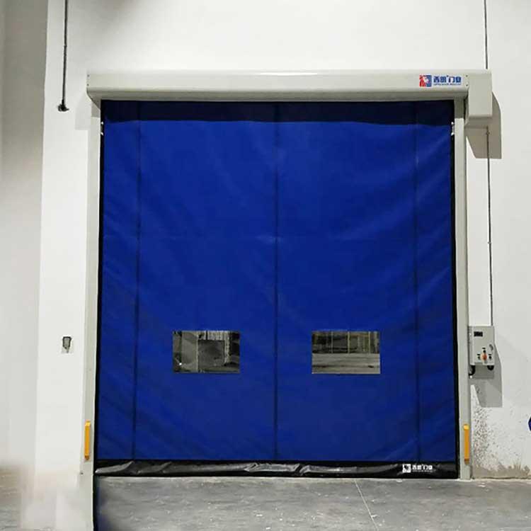 Zipper high speed door
